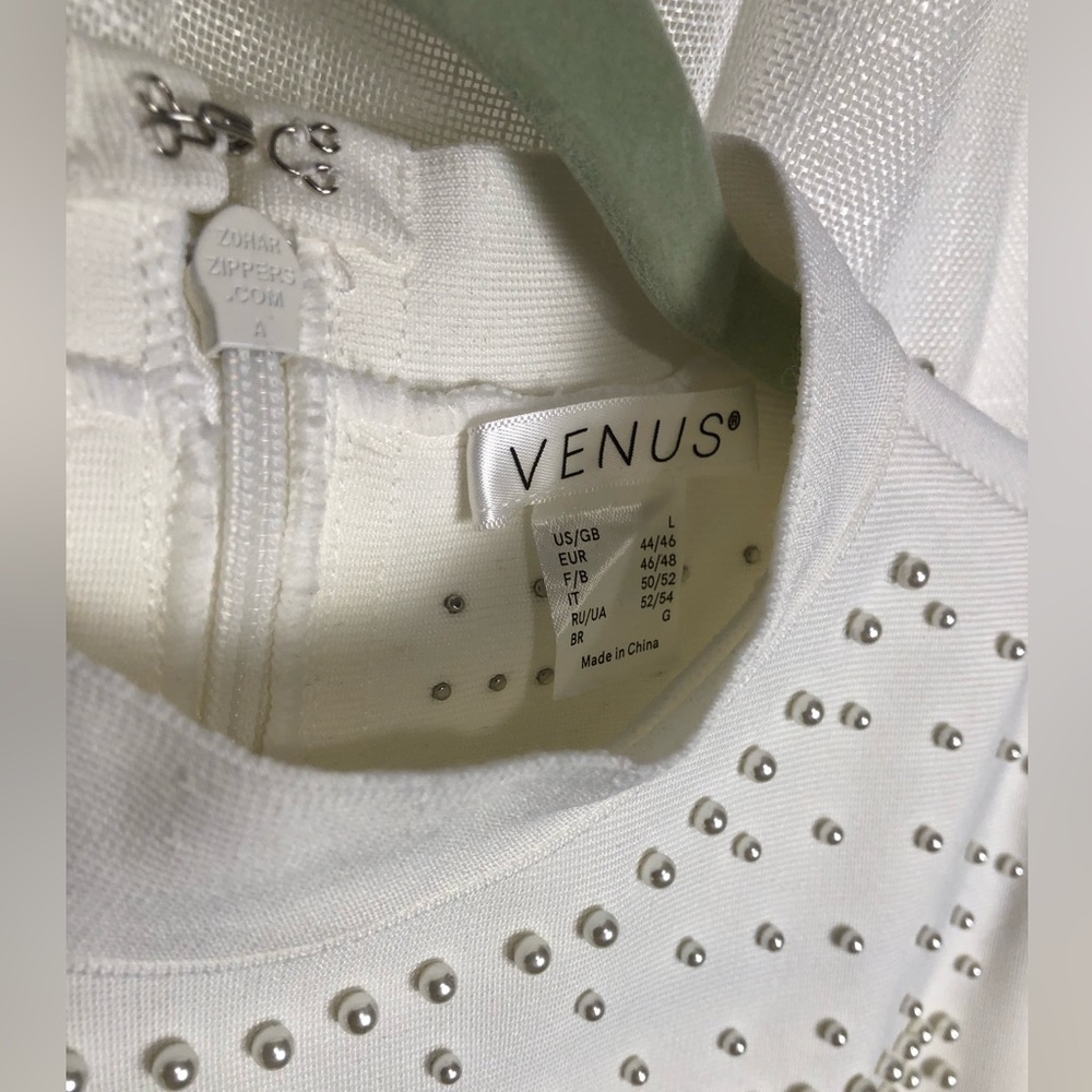 VENUS White Studded Crop Top. NWT size Large - Picture 7 of 16